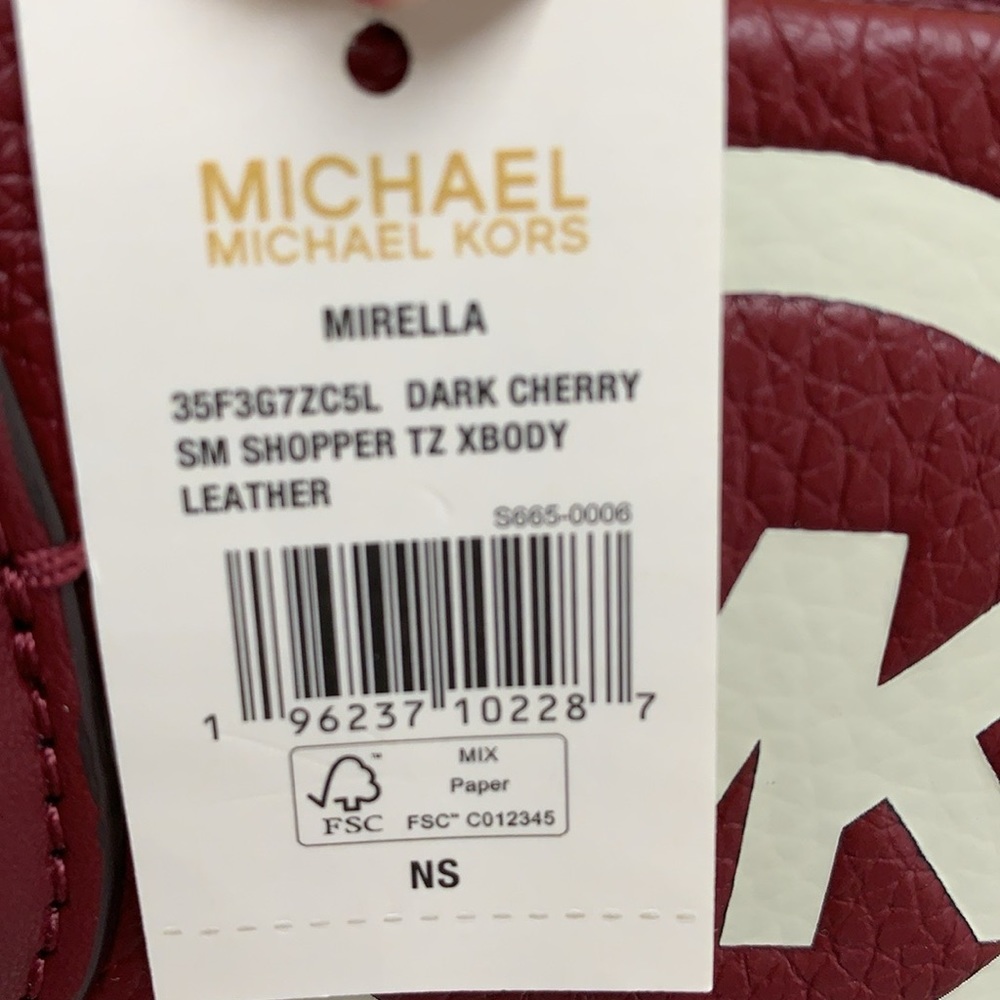 MICHAEL KORS
Mirella Small Logo Embossed Pebbled Leather Crossbody
DK CHERRY
NWT - Picture 14 of 16